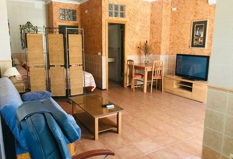 スイート, Hostal La Tarayuela