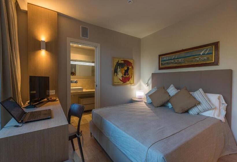 اتاق استاندارد با چشم‌انداز باغ, Villa Margherita Wellness & Golf   Your Private Punta Ala
