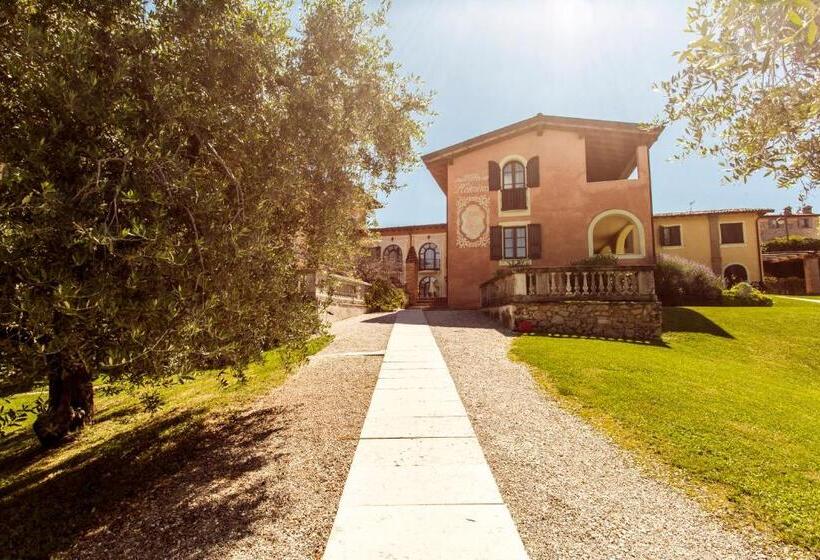 آپارتمان 3 خوابه, Villa Santa Caterina