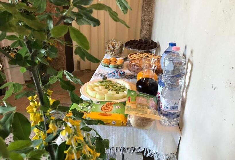 غرفة قياسية مطلة على الجبل, Charme In Perillis