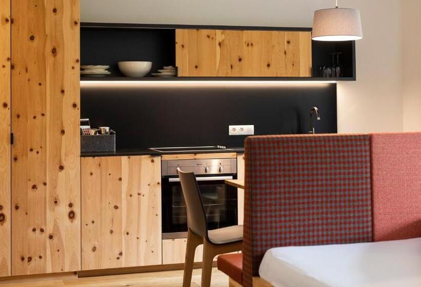 Апартаменты 2 Спальни, Natura Boutique Chalet Wellness Spa