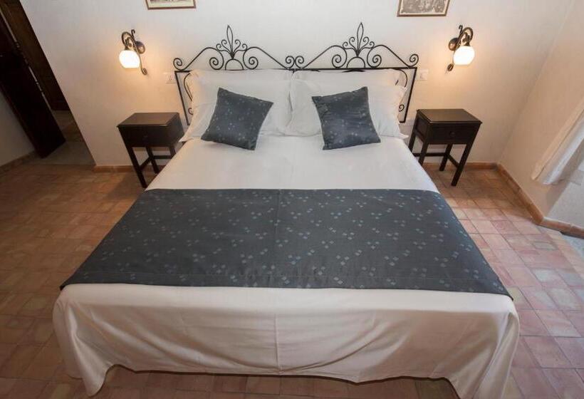 Quarto Superior com Sacada, Camere Da Cecè
