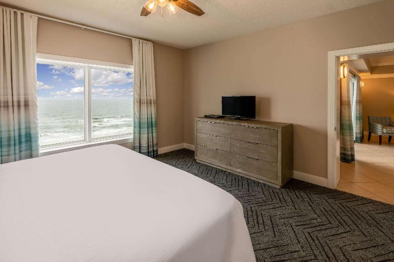 Семейный Номер Вид на Море, Hilton Garden Inn Sanya