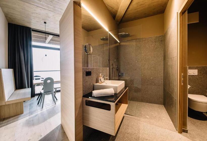 Люкс Повышенной Комфортности, Panoramic Suites Winzerhöhe