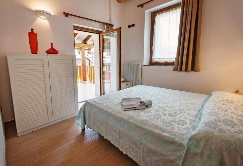 آپارتمان 1 خوابه با تراس, Albergo Diffuso Tolmezzo