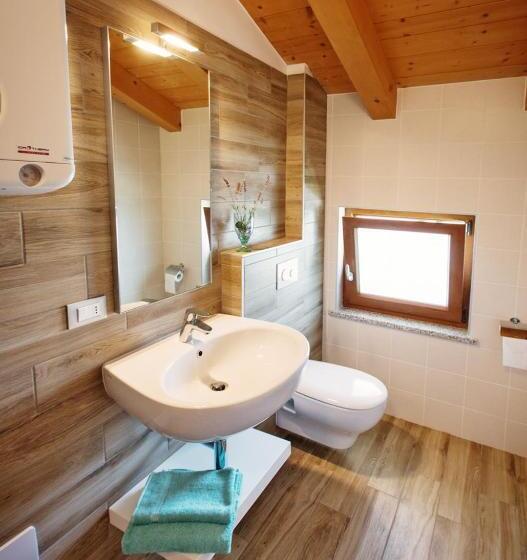 דירת חדר נוף לגינה, Albergo Diffuso Tolmezzo