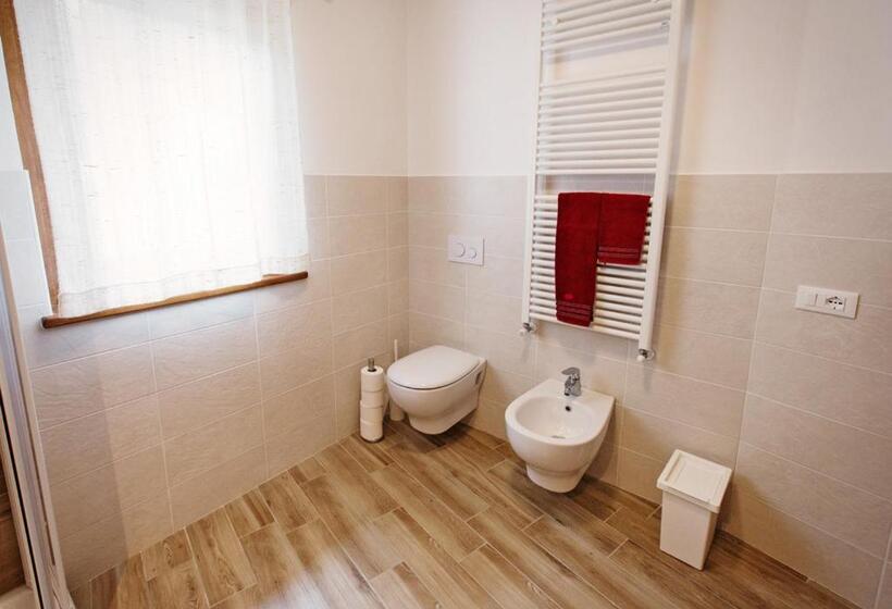 带2个卧室的公寓, Albergo Diffuso Tolmezzo