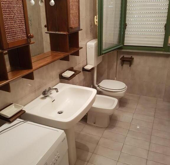 استودیوی استاندارد, Residence Leonardo Sul Mare