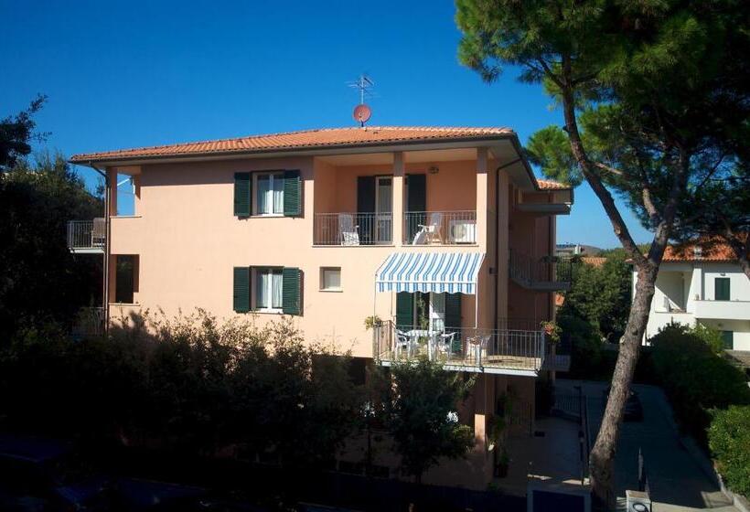 آپارتمان 1 خوابه با بالکن, Residence Loggetta Margherita