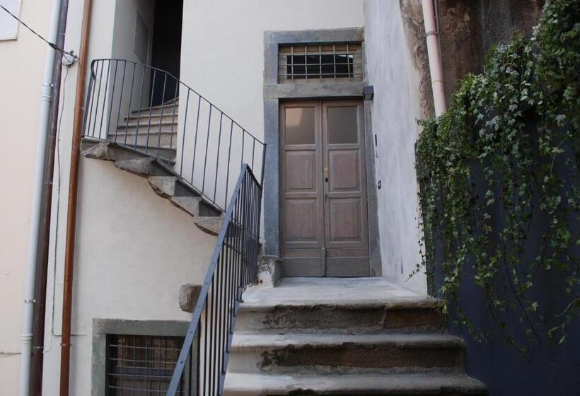اتاق استاندارد, La Casa Della Zia