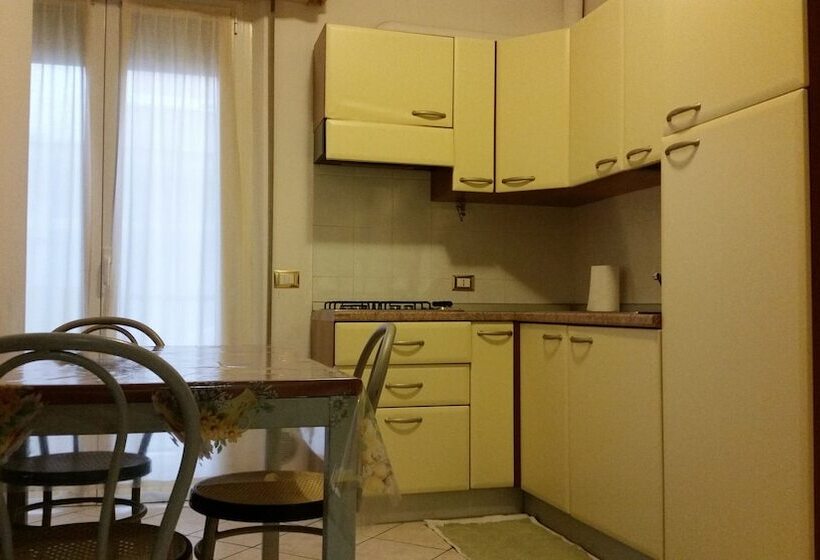 آپارتمان 1 خوابه, Residence Special