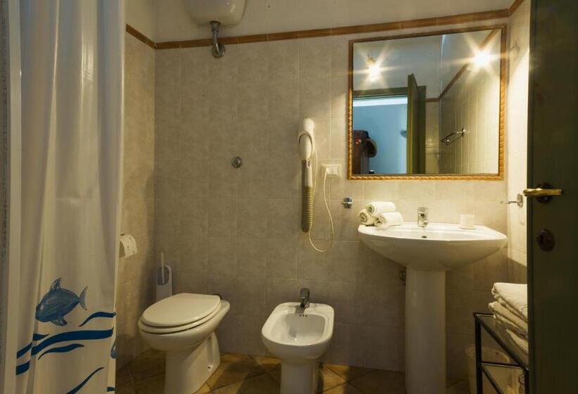 4인용 스탠다드 룸, Agriturismo La Facenda