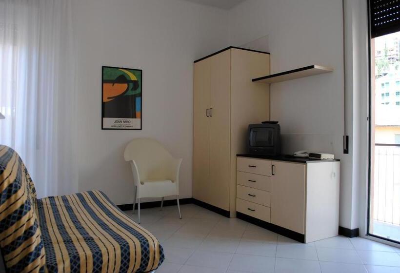 标准工作室, Residence Principi Di Piemonte