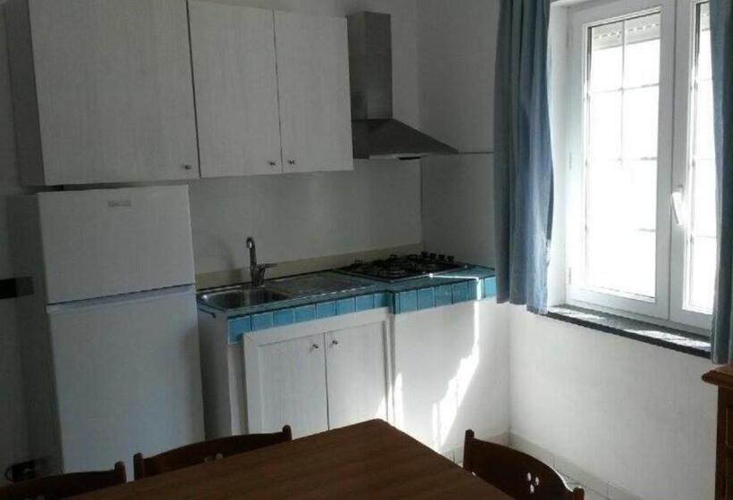 1 Szobás Apartman Terasszal, L'incanto Di Cala Feola