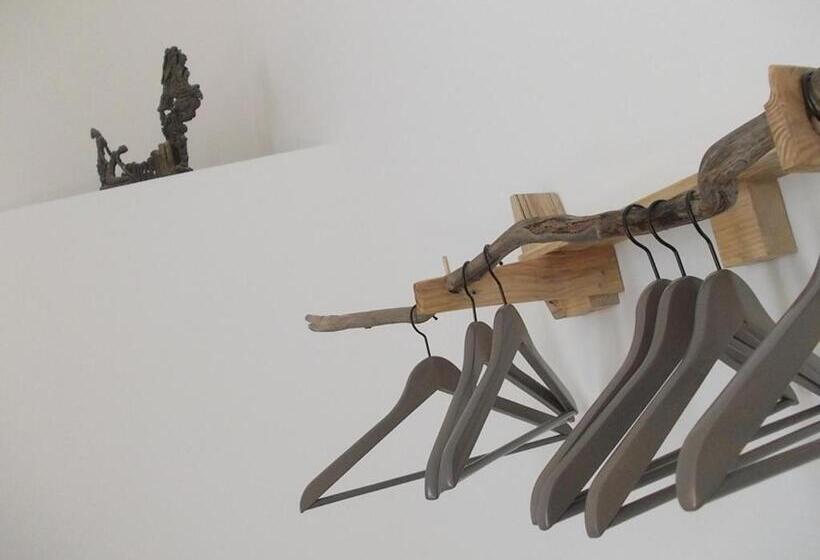 Quarto Quádruplo Estandar, 4 Camere A Trani
