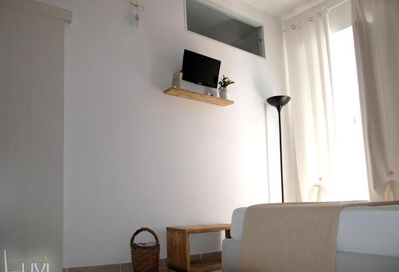 Номер Стандарт, B&b Luvì