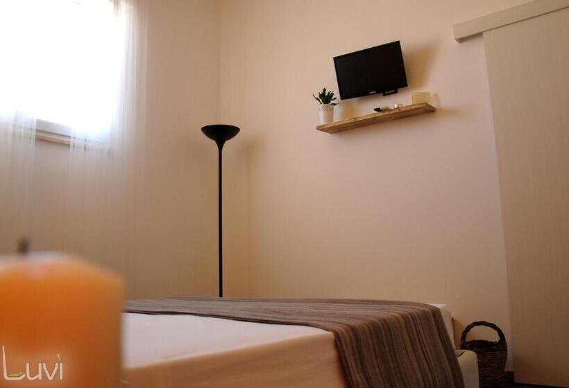 Номер Стандарт, B&b Luvì