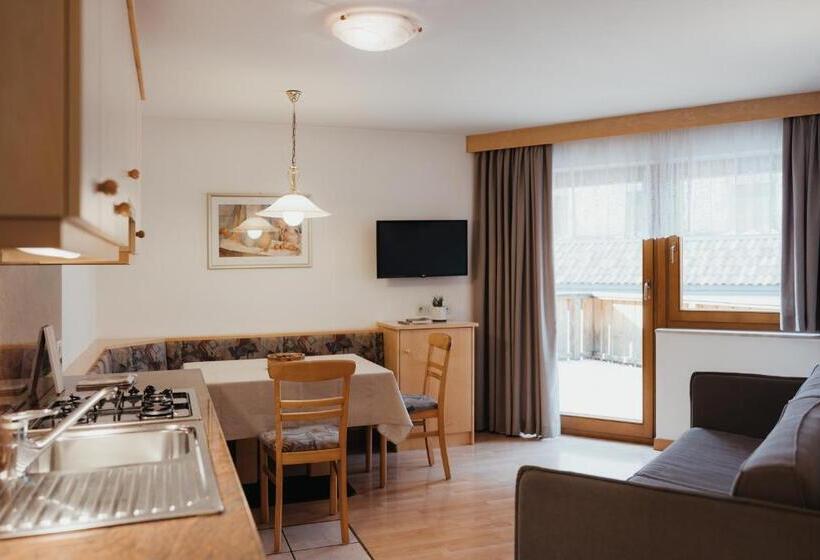 Апартаменты 1 Спальня, Residence Chalet Pinis