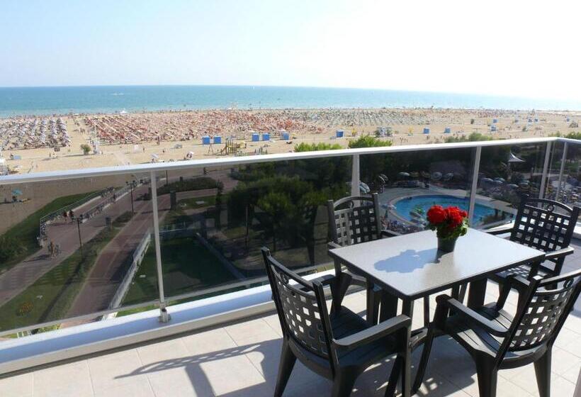 Апартаменты Deluxe 2 Спальни Вид на Море, Residence Panorama Apart