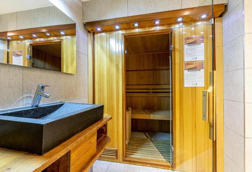 Апартаменты 3 Спальни, Oasis Les Portes Du Soleil Mountain Resort