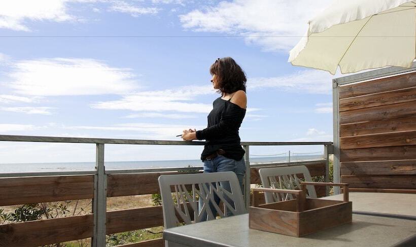 استودیوی سوپریور, Résidence Coté Mer