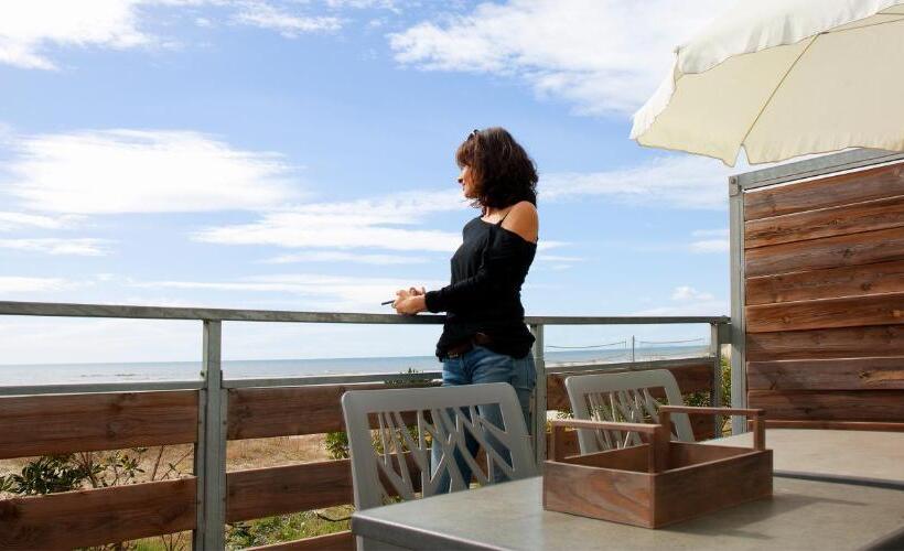 Superior Studio Sea View, Résidence Coté Mer