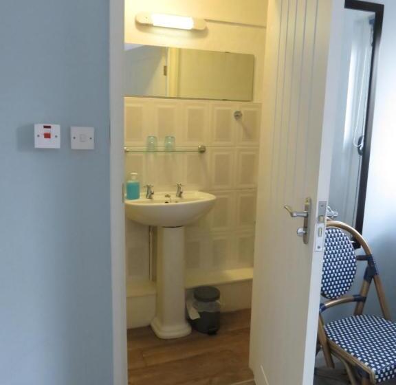 ベーシックルーム, Marine View Guest House