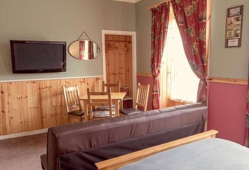 Семейный Номер, Bannockburn Inn