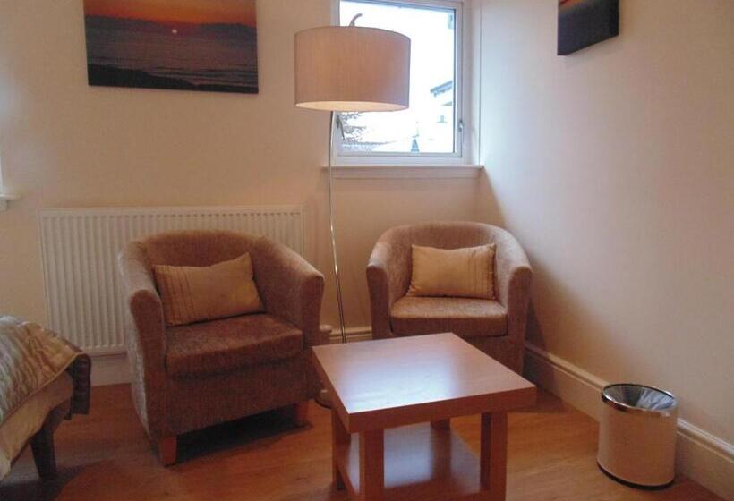חדר דחוקס עם מיטת קינג, Woodside Guest House