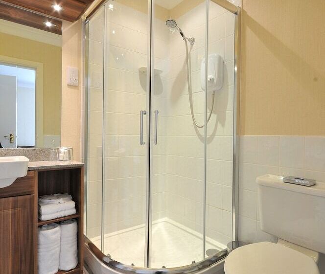 Классический Номер, Marton Grange Country House