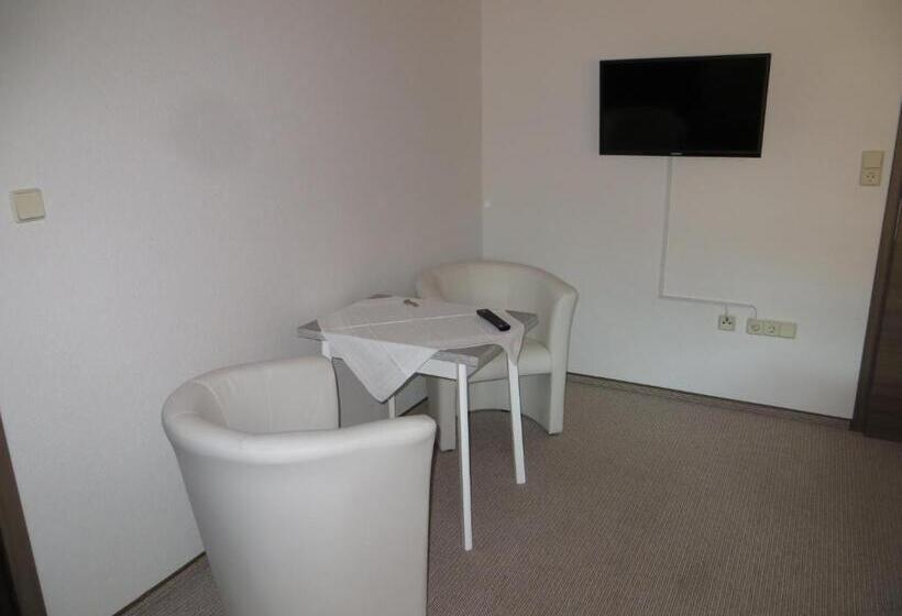 חדר סטנדרט, Ferienwohnung & Zimmervermietung Wolf