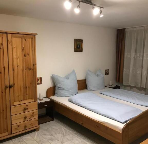 Апартаменты 1 Спальня, Stadt Apartment