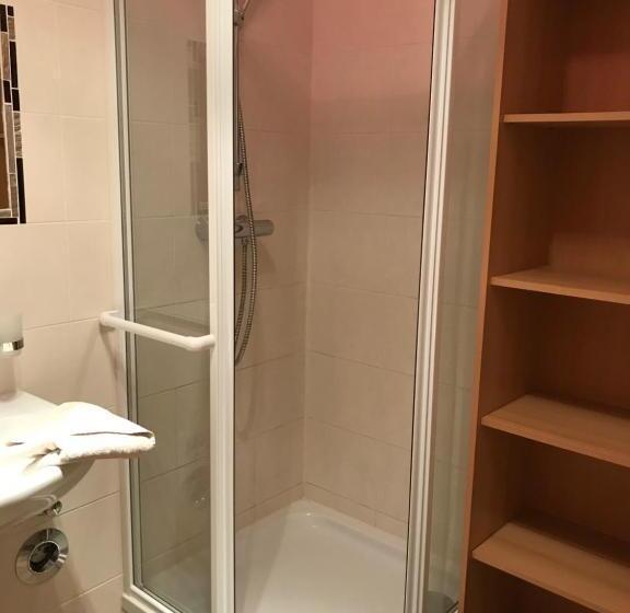 Апартаменты 1 Спальня с Балконом, Stadt Apartment