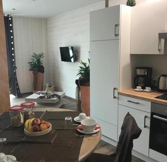 低层单卧公寓, Pension Zum Alten Rathaus