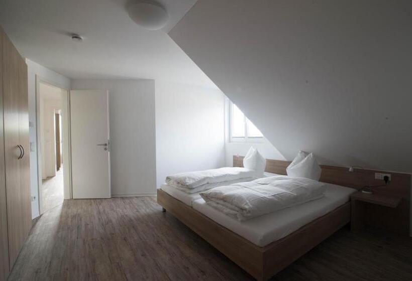 침실 2개 스위트, Boardinghouse N22 Oberboihingen