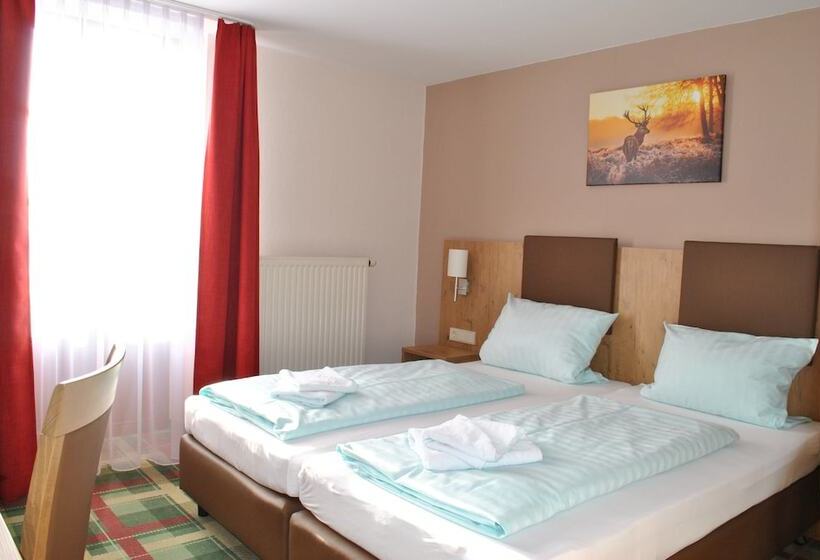 Четырехместный Номер Стандарт, Gasthof Kampenwand Bernau