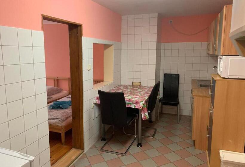 Апартаменты 2 Спальни, Belle Vue Apartrooms
