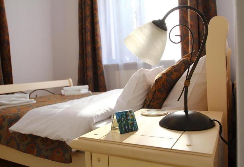 Люкс 2 Спальни, Flora Luxury House