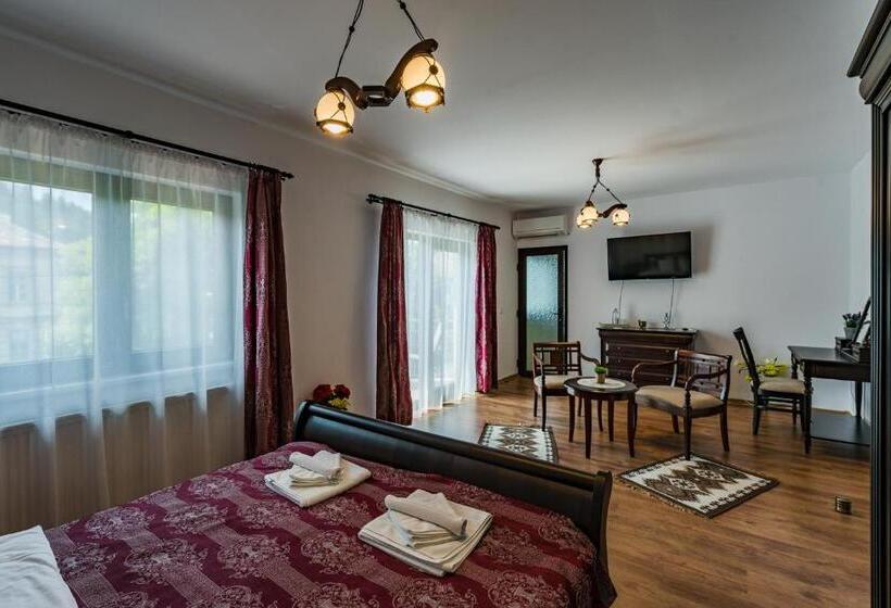 Номер Deluxe с Видом, Flora Luxury House