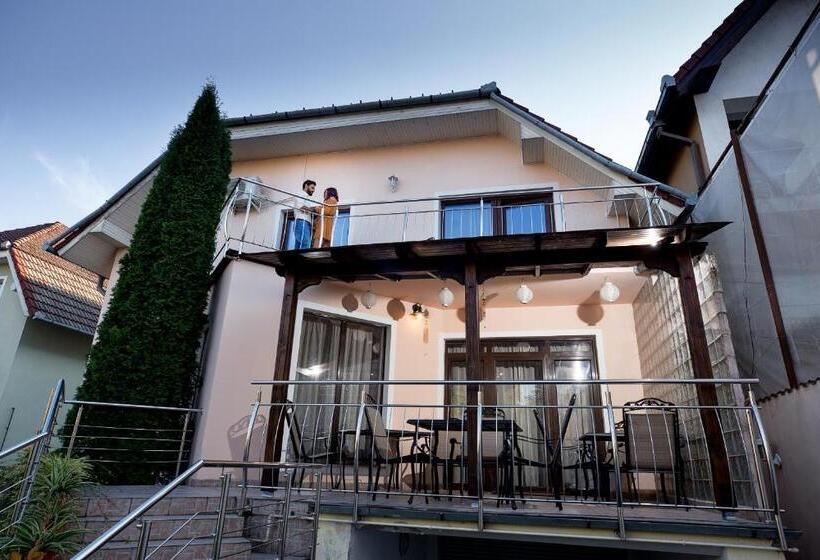 Вилла Deluxe 1 Спальня, Flora Luxury House