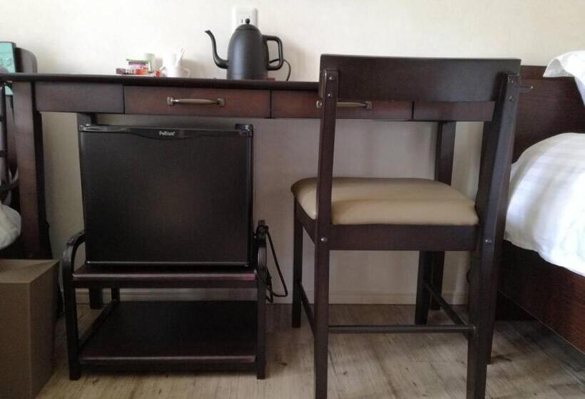 Номер Стандарт Совместная Ванная, Guest House Diphylleia Grayi