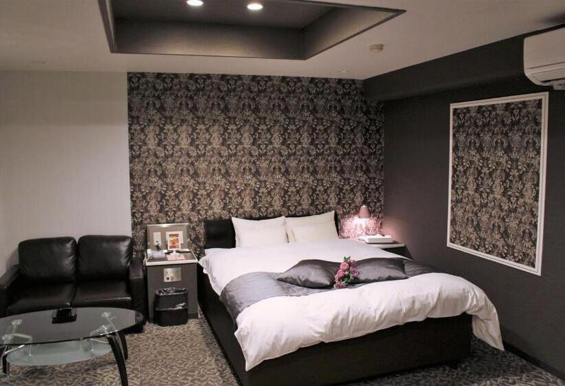 Номер Deluxe, Pal Annex Oita