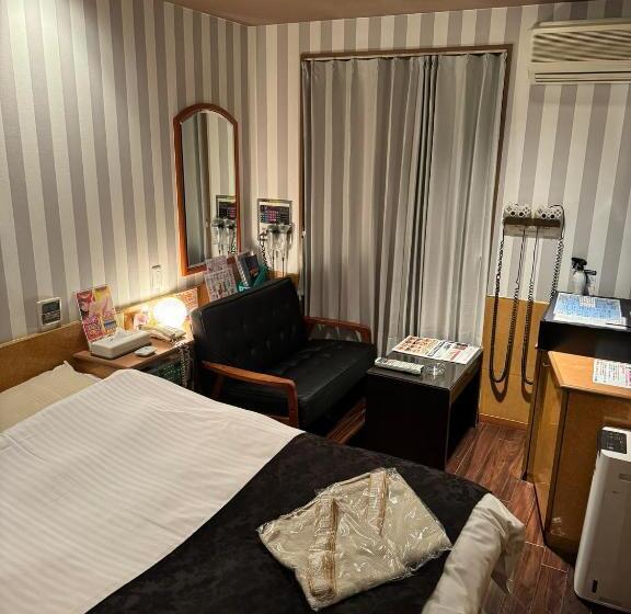 이코노미 룸, Lala Resort