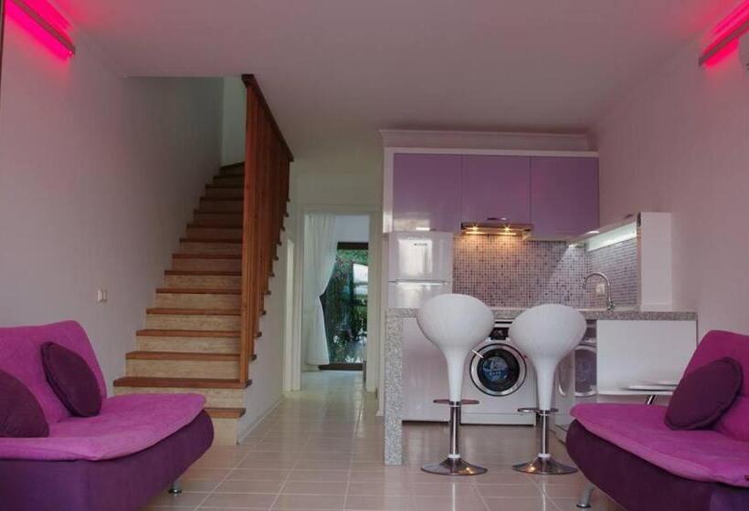 استودیوی لوکس, Aydos Suites