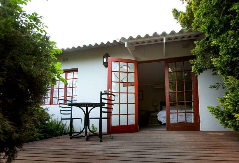 Номер Стандарт, Summerhill Guest Farm