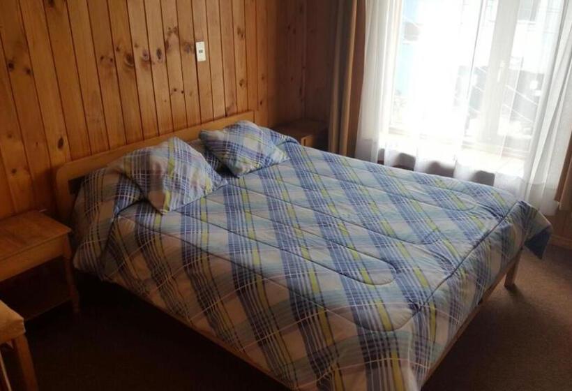 اتاق لوکس, Hostal Costa Azul