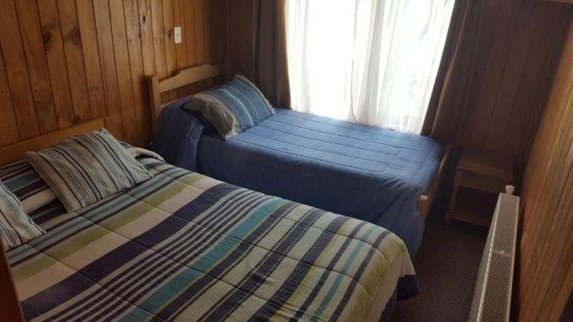 اتاق استاندارد سه نفره, Hostal Costa Azul