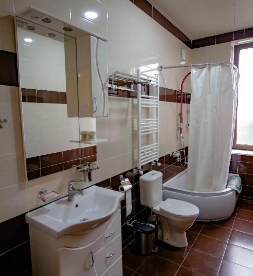 سوییت خانوادگی, Qilimcha S Guesthouse