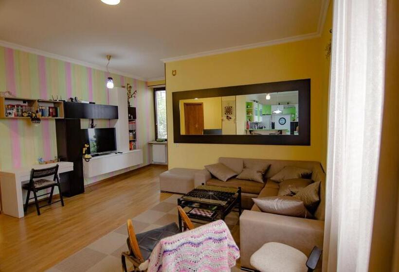 اتاق استاندارد, Qilimcha S Guesthouse