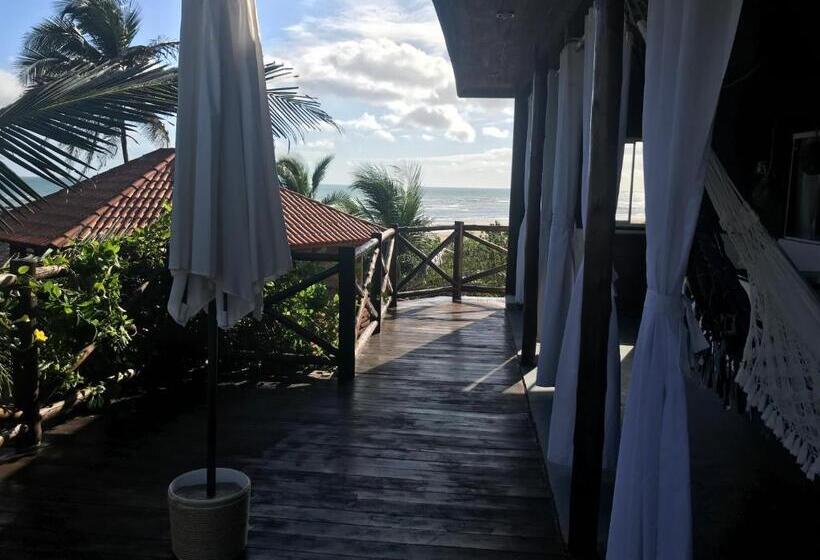 オーシャンビュースーペリアースイート, The Spot   Beachfront Sports Pousada